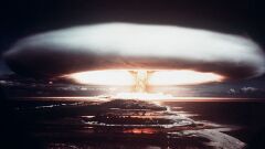 Что Библия говорит о ядерных бомбах и войне?