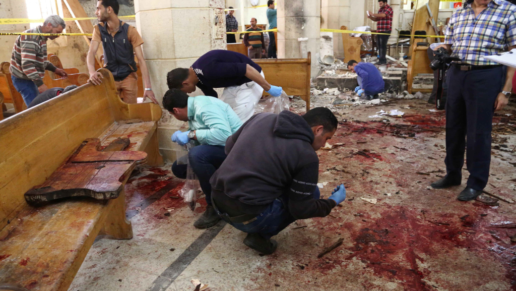 170410-Egypt Bombing-GettyImages-666453192.jpg