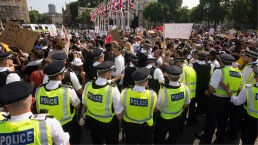 Britain&rsquo;s Far Left Attempts &lsquo;Day of Rage&rsquo;