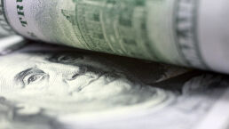 Study Shows Money Doesn’t Solve Family Problems