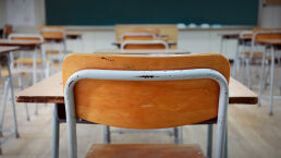 Elementary Schoolteachers Flee Classroom Violence