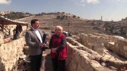 Interview With Dr. Eilat Mazar About the Isaiah Bulla