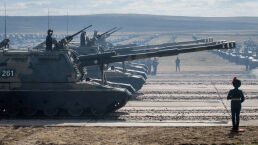 China Increases Military Spending Despite Economic Slowdown