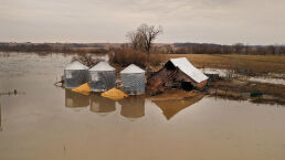 Flooding Threatens America&rsquo;s Two Largest Crops