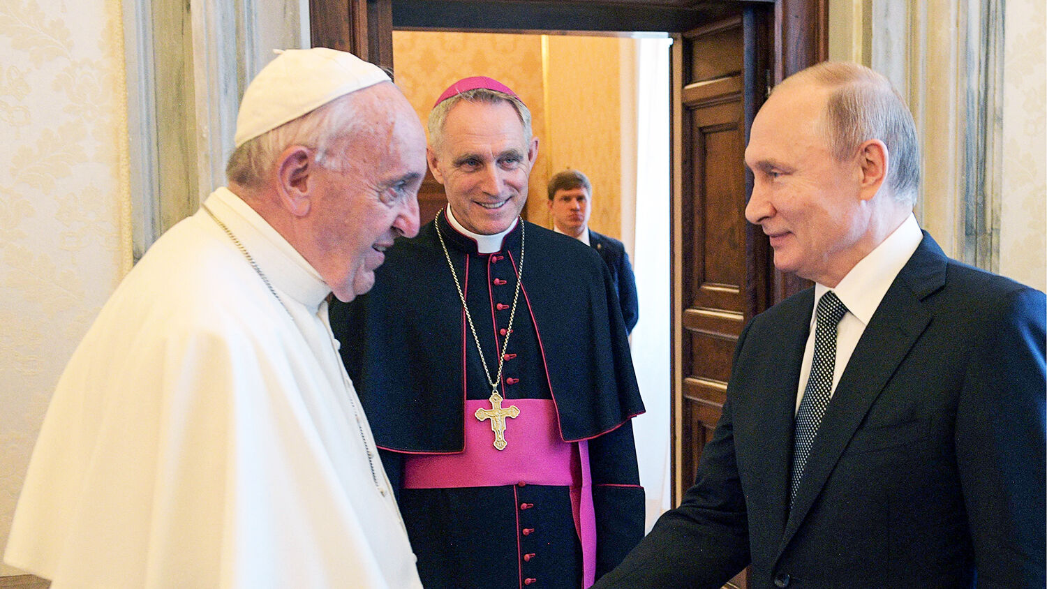 Why Do Putin and the Pope Keep Meeting? | theTrumpet.com