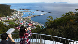 Russia and Japan Take Steps Toward Reconciliation