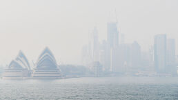 Australian Bushfires Blanket Sydney in Smoke