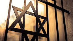 Coronavirus Spreads Anti-Semitism