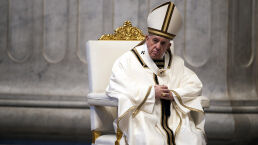 Pope Francis Calls for Universal Basic Income