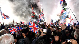 The War Over Brexit Is Back