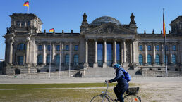 Coronavirus Affecting German Leadership Crisis