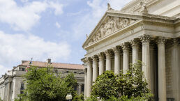 U.S. National Archives Tries to Blot Out America’s Heritage