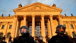 A Scroll Through Europe