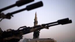 Iran Showcases New Missile