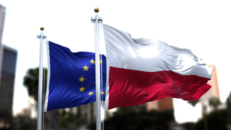 Poland Threatens to Overthrow the EU Government