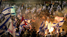 Israel in Chaos After Netanyahu Fires Defense Minister