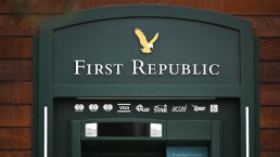 Is First Republic Bank Collapsing?