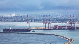 Iran Threatens Red Sea Oil Trade; Israel Calls for German Help