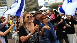 Peace Deal Promises to Bring Hostages Home