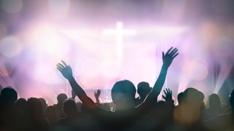 America&rsquo;s &lsquo;Come as You Are&rsquo; Religious Revival