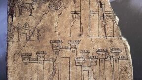 Interview: A 2,700-Year-Old Depiction of Jerusalem and King Hezekiah?