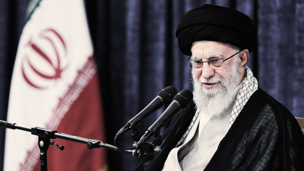 A Nuclear Iran Is at the Door