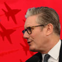 Starmer Blocks Trump From Using UK Military Bases