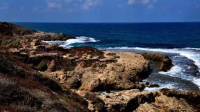 Israeli Underwater Excavations Reveal Earliest Hoard of Iron Blooms From 600 B.C.E.