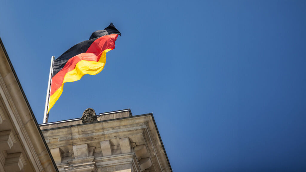 Germany Knowingly Supports Russia