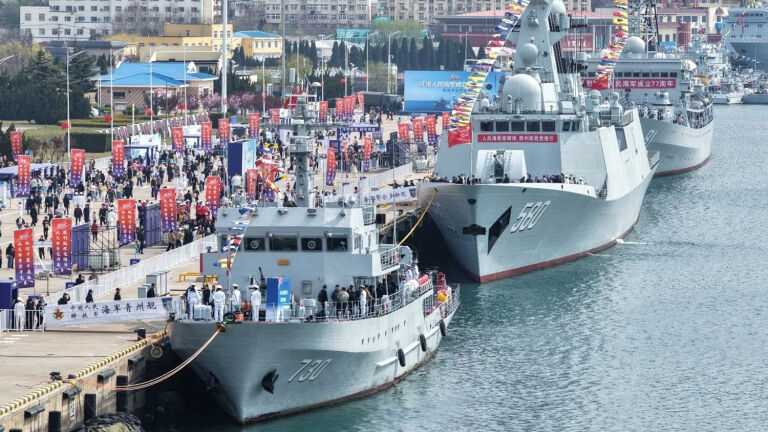 China&rsquo;s Navy Now Outnumbers U.S. Fleet With 370-Plus Warships